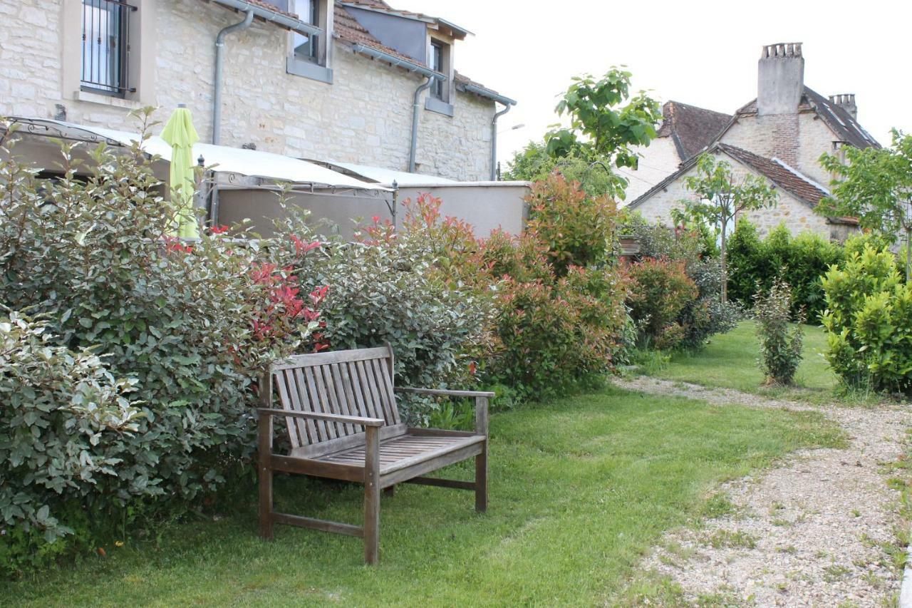 A l'Oree des Cazelles Saint-Pierre-Toirac Extérieur photo